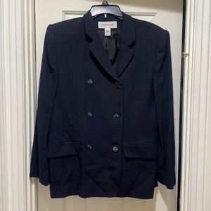 Jones New York Navy Blue Full Set Suit , Women’s size 14 Blue Suit. 100% Wool